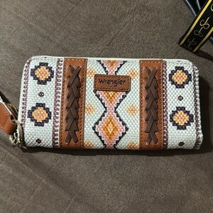 Wrangler wallet
